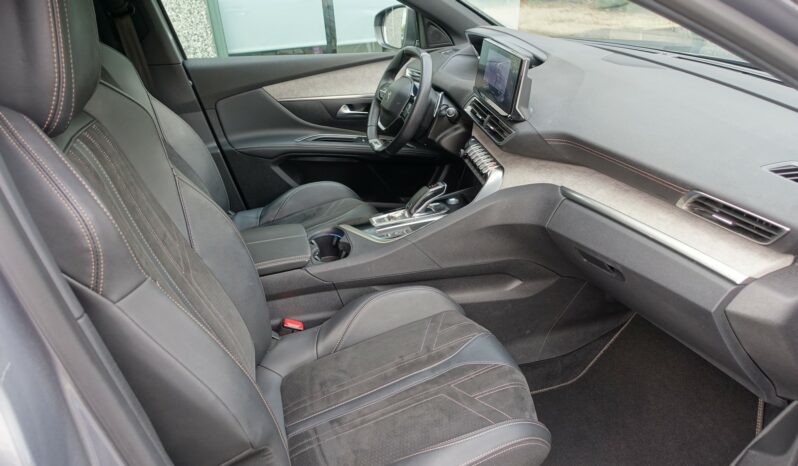 PEUGEOT 5008 1.5 L BLUEHDI EAT8 7 PLACES 130 CH GT complet