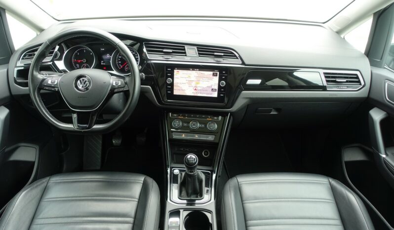 VOLKSWAGEN TOURAN 2.0 L TDI 150 CH  HIGHLINE complet