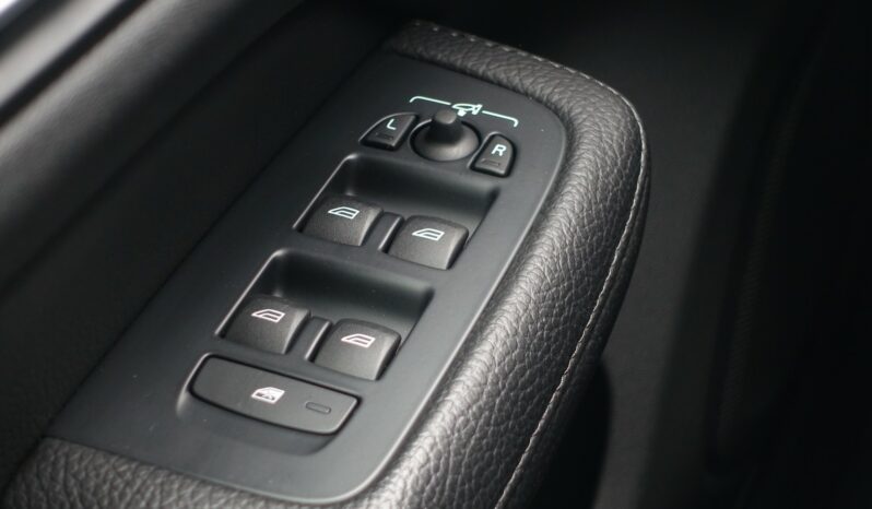 VOLVO V 60 D3 2.0 L 150CH MOMENTUM complet
