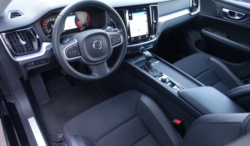 VOLVO V 60 D3 2.0 L GEARTRONIC 150CH MOMENTUM complet