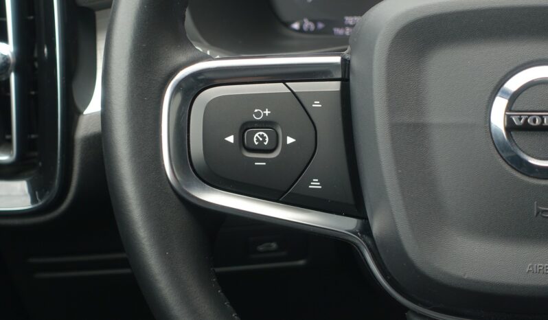 VOLVO XC 40 D3 2.0 L GEARTRONIC 150CH MOMENTUM complet