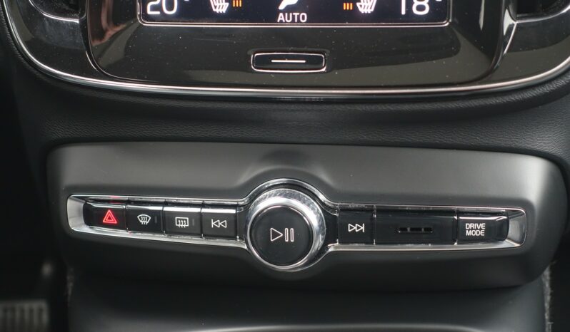 VOLVO XC 40 D3 2.0 L GEARTRONIC 150CH INSCRIPTION complet