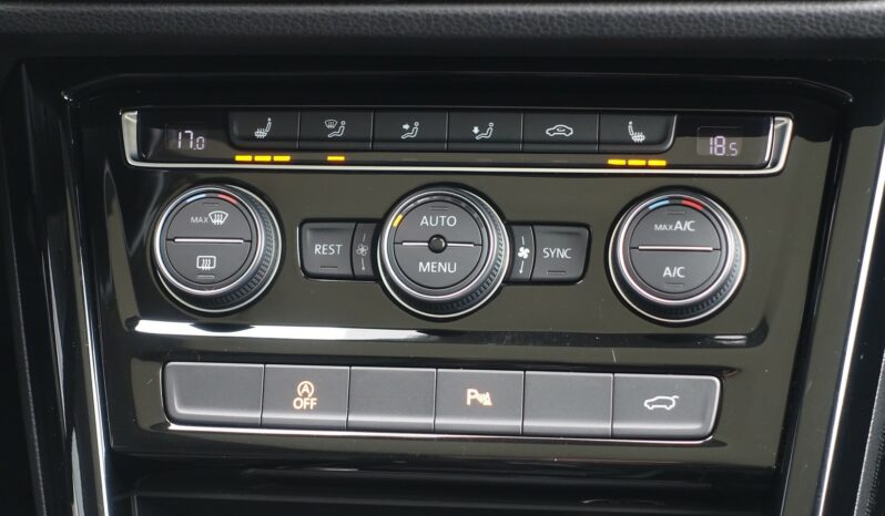 VOLKSWAGEN TOURAN 2.0 L TDI 150 CH  HIGHLINE complet