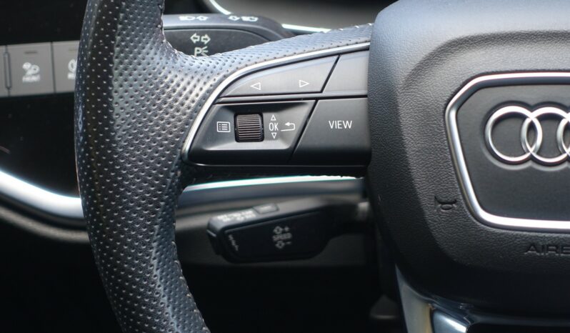 AUDI Q3 35 TFSI 150 CH S-TRONIC S-LINE complet