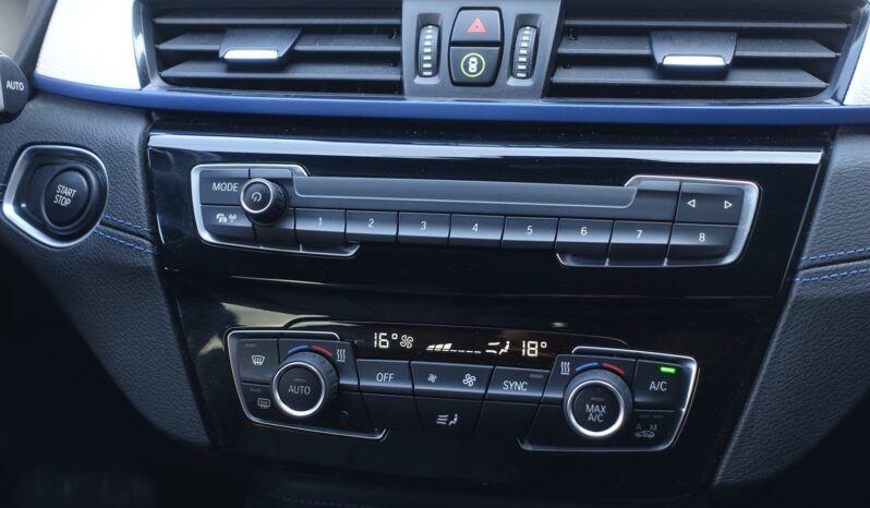 BMW X1 25EA HYBRIDE 220 CH X-DRIVE BVA complet