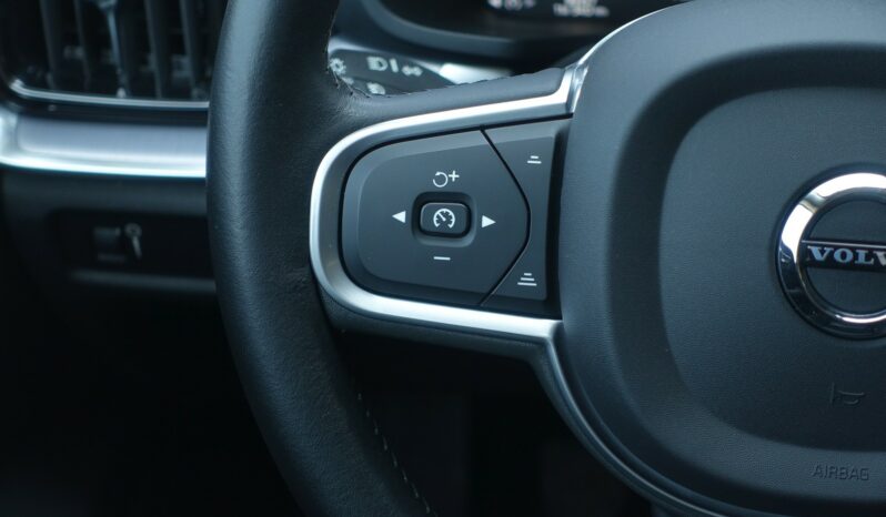 VOLVO V 60 D3 2.0 L 150CH MOMENTUM complet