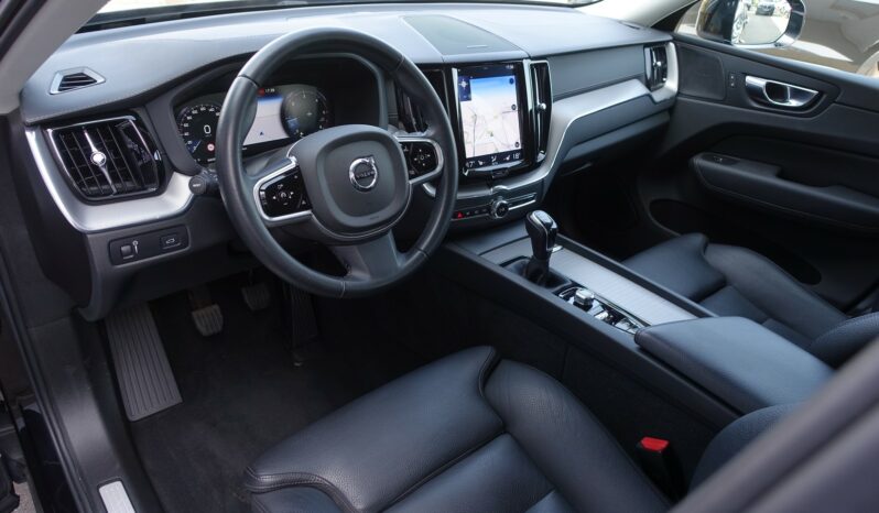 VOLVO XC 60 D3 2.0 L 150CH INSCRIPTION complet