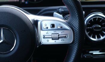 MERCEDES CLASSE CLA 250 E HYBRIDE RECHARGEABLE 218 CH  AMG-LINE complet