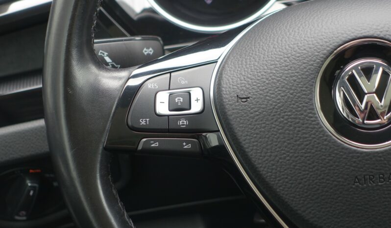 VOLKSWAGEN TOURAN 2.0 L TDI 150 CH  HIGHLINE complet