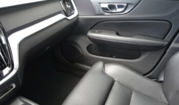 VOLVO V 60 D3 2.0 L 150CH MOMENTUM complet