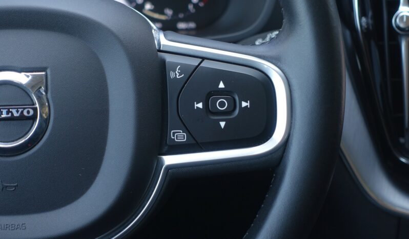 VOLVO XC 60 D4 2.0 L GEARTRONIC 190CH MOMENTUM complet