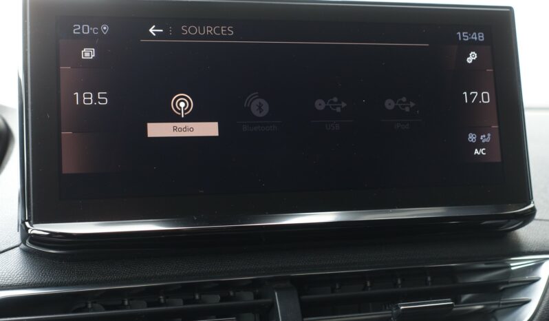 PEUGEOT 5008 1.5 L BLUEHDI EAT8 7 PLACES 130 CH GT complet