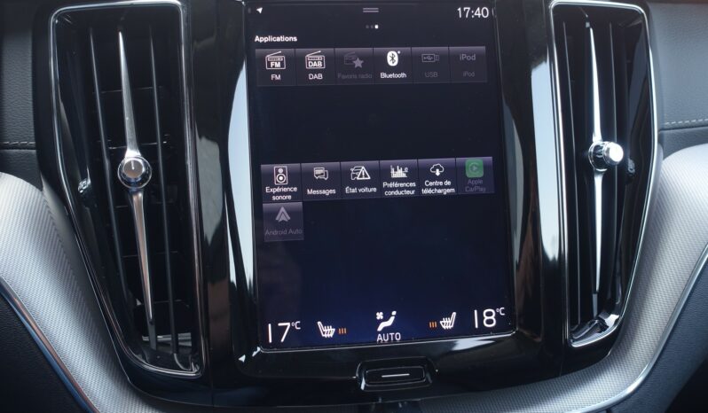 VOLVO XC 60 D3 2.0 L 150CH INSCRIPTION complet