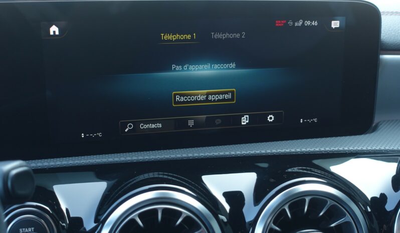 MERCEDES CLASSE CLA 250 E HYBRIDE RECHARGEABLE 218 CH  AMG-LINE complet