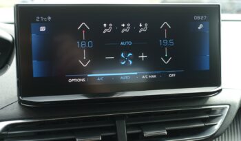 PEUGEOT 5008 1.5 L BLUEHDI EAT8 7 PLACES 130 CH complet