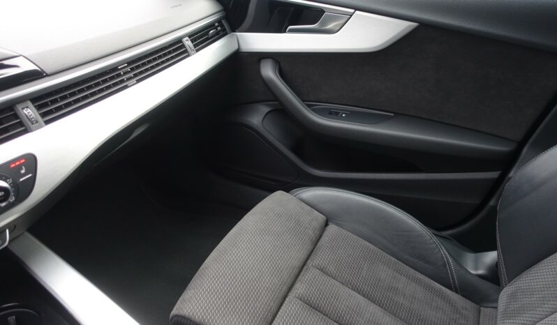 AUDI A5 SPORTBACK 35 TDI S-TRONIC MHEV 163 CH S-LINE complet