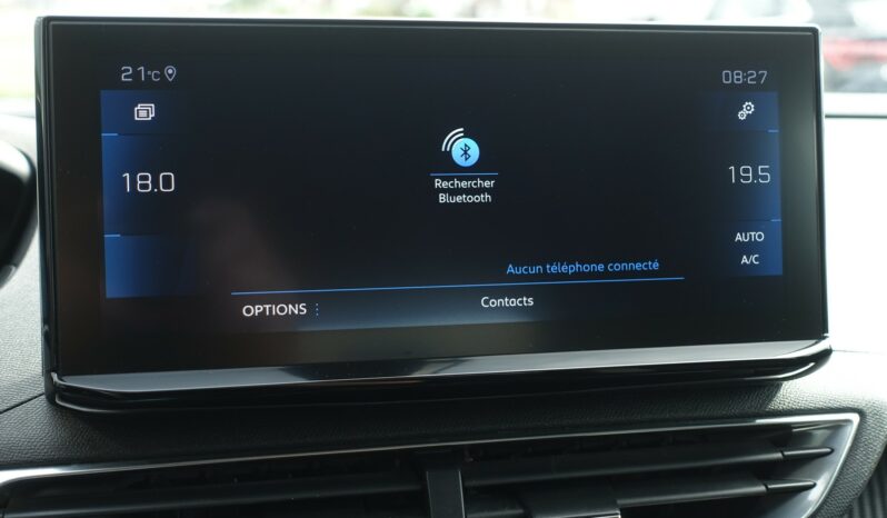 PEUGEOT 5008 1.5 L BLUEHDI EAT8 7 PLACES 130 CH complet
