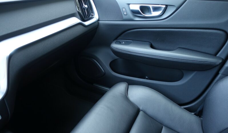 VOLVO V 60 D3 2.0 L 150CH MOMENTUM complet
