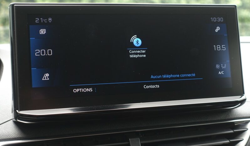 PEUGEOT 5008 1.5 L BLUEHDI 7 PLACES 130 CH GT complet