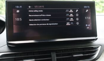 PEUGEOT 5008 1.5 L BLUEHDI EAT8 7 PLACES 130 CH GT complet