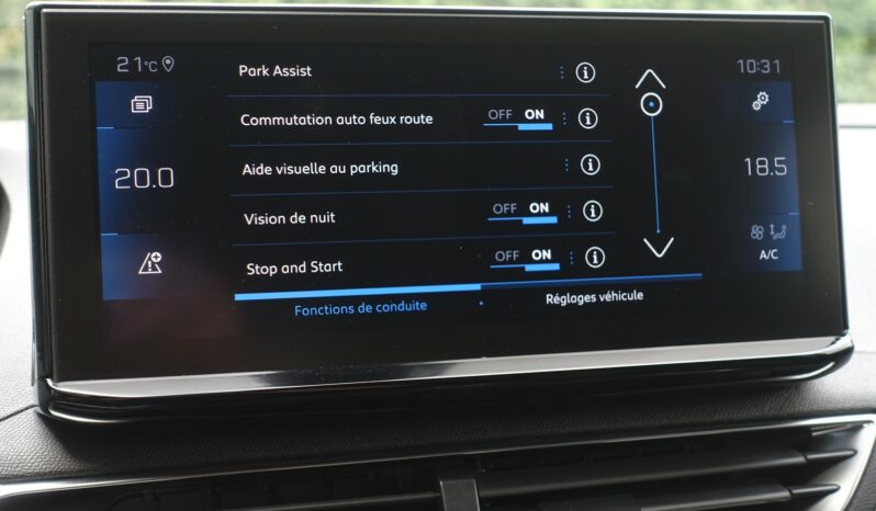 PEUGEOT 5008 1.5 L BLUEHDI 7 PLACES 130 CH GT complet