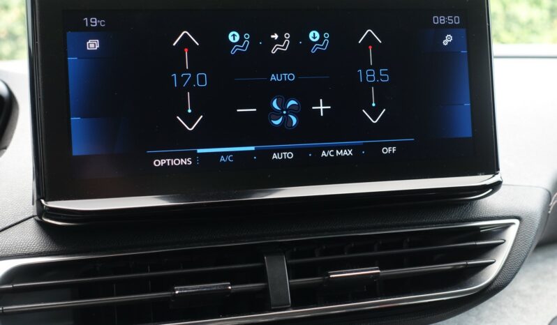PEUGEOT 5008 1.5 L BLUEHDI EAT8 7 PLACES 130 CH GT complet