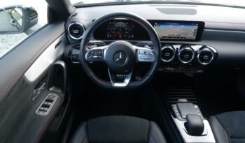 MERCEDES CLASSE CLA SHOOTING BRAKE 200 D 150 CH PHASE 2 AMG-LINE complet