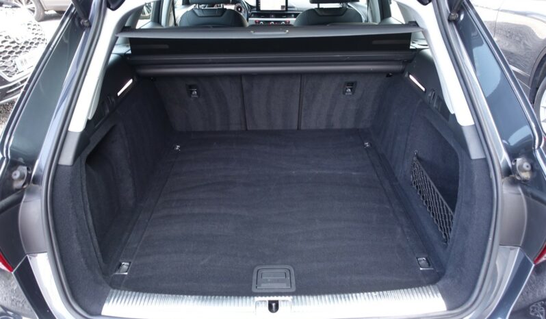 AUDI A4 AVANT 30 TDI MHEV S-TRONIC complet