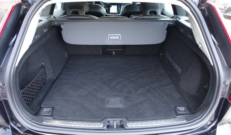 VOLVO V 60 D3 2.0 L GEARTRONIC 150CH MOMENTUM complet