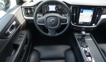 VOLVO V 60 D3 2.0 L GEARTRONIC 150CH MOMENTUM complet