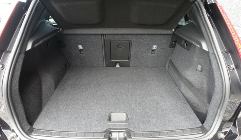 VOLVO XC 40 D3 2.0 L GEARTRONIC 150CH MOMENTUM complet