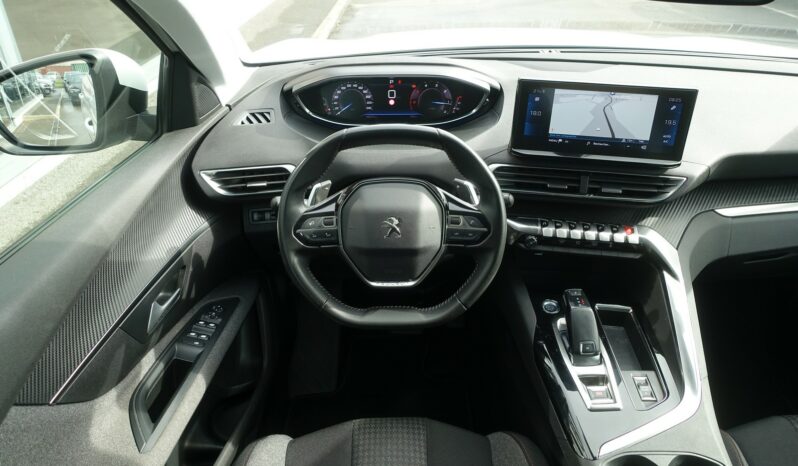PEUGEOT 5008 1.5 L BLUEHDI EAT8 7 PLACES 130 CH complet