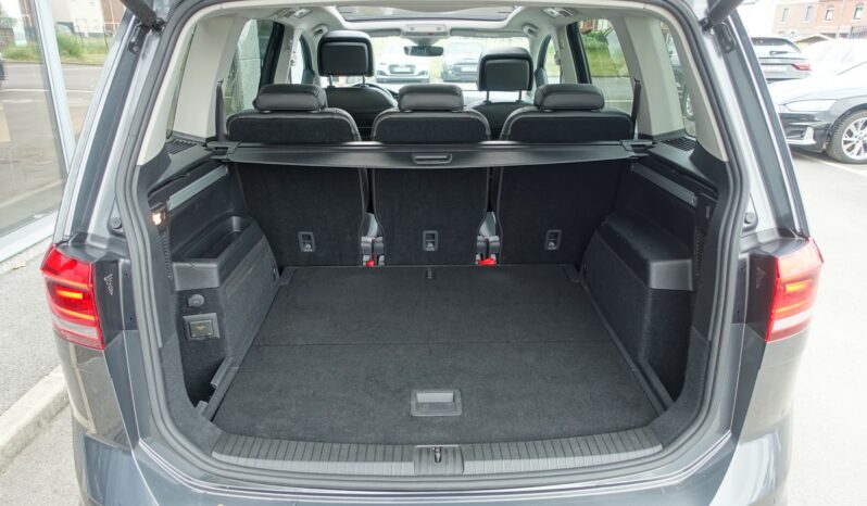 VOLKSWAGEN TOURAN 2.0 L TDI 150 CH  HIGHLINE complet