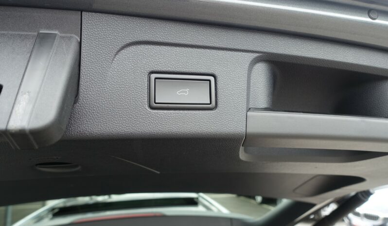 VOLKSWAGEN TOURAN 2.0 L TDI 150 CH  HIGHLINE complet