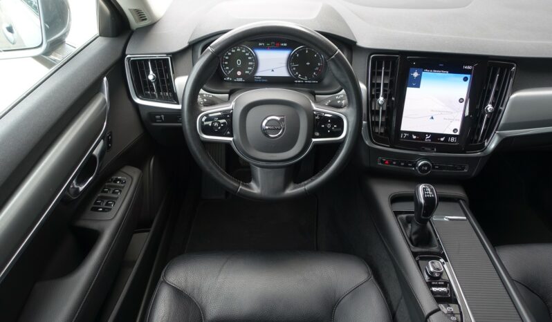 VOLVO V 90 D3 2.0 L 150CH MOMENTUM complet
