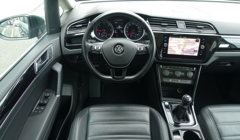 VOLKSWAGEN TOURAN 2.0 L TDI 150 CH  HIGHLINE complet