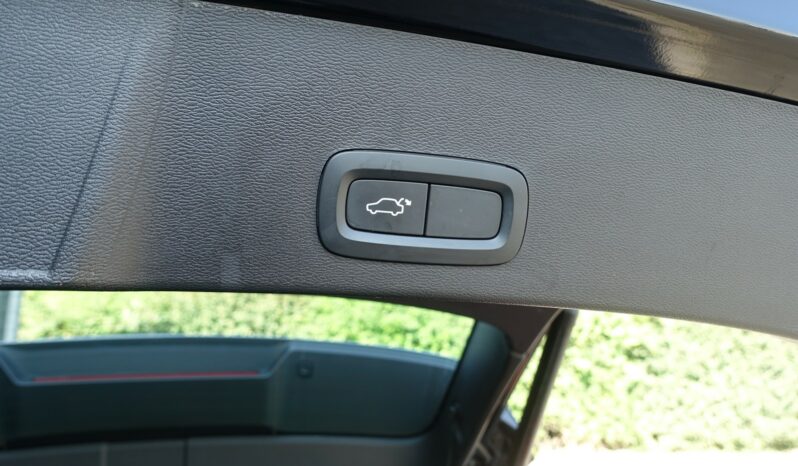 VOLVO XC 40 D3 2.0 L GEARTRONIC 150CH MOMENTUM complet