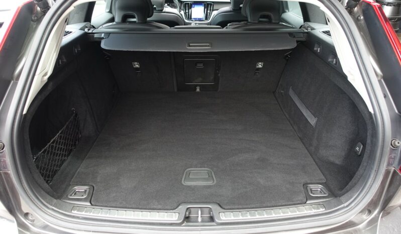 VOLVO V 60 D3 2.0 L 150CH MOMENTUM complet