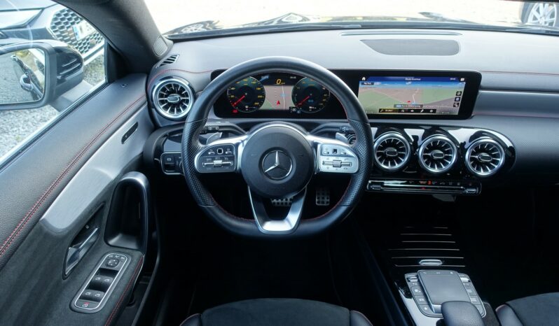 MERCEDES CLASSE CLA 250 E HYBRIDE RECHARGEABLE 218 CH  AMG-LINE complet