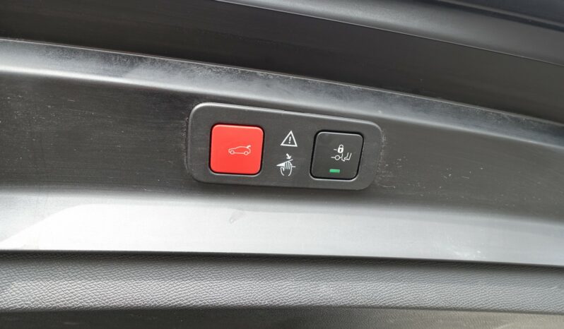 PEUGEOT 5008 1.5 L BLUEHDI EAT8 7 PLACES 130 CH GT complet