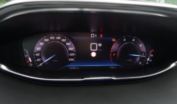 PEUGEOT 5008 1.5 L BLUEHDI EAT8 7 PLACES 130 CH GT complet
