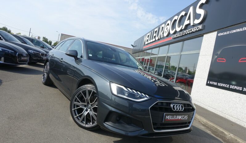 AUDI A4 AVANT 30 TDI MHEV S-TRONIC complet