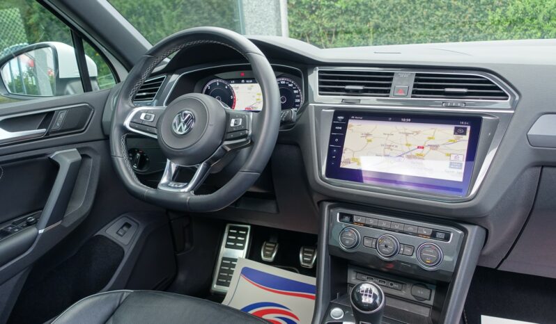 VOLKSWAGEN TIGUAN 2.0L SCR TDI 4 MOTION 150CH HIGHLINE PACK R-LINE complet