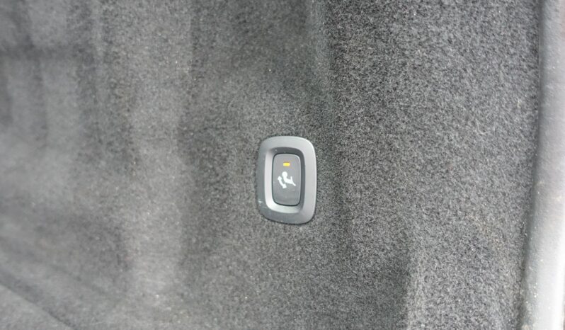 VOLVO XC 60 D3 2.0 L 150CH INSCRIPTION complet