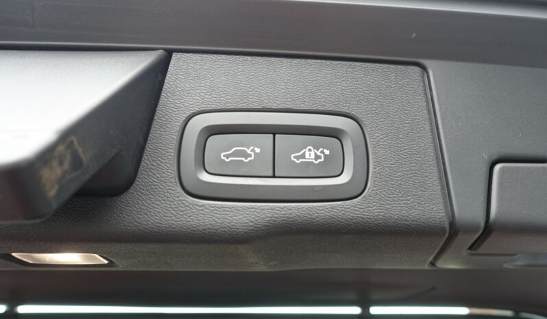VOLVO XC 60 D3 2.0 L 150CH INSCRIPTION complet