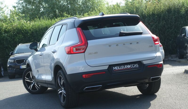 VOLVO XC 40 D3 2.0 L 150CH R-DESIGN complet