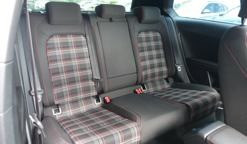 VOLKSWAGEN GOLF VII 2.0 GTI 230CH 3 PORTES PHASE II complet