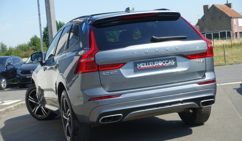 VOLVO XC 60 T8 4WD HYBRIDE RECHARGEABLE GEARTRONIC 390 CH  R-DESIGN complet