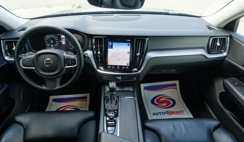 VOLVO V 60 D3 2.0 L GEARTRONIC 150CH MOMENTUM complet