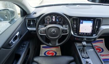 VOLVO V 60 D3 2.0 L GEARTRONIC 150CH MOMENTUM complet